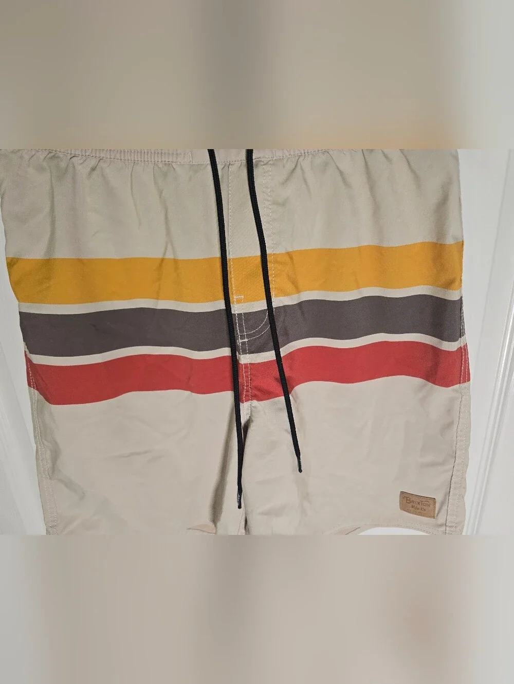 Brixton Mens Striped Beige Boardshorts Swim Trunks no liner Medium